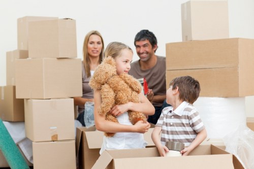 Efficient packing and transportation services